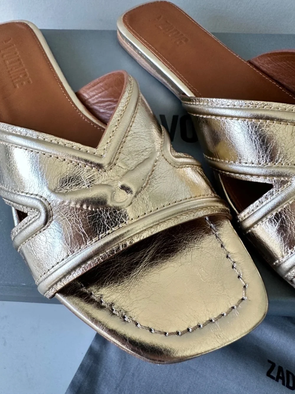 NIB | Zadig & Voltaire | Women's Azora Gold Metallic Leather Slide Sandal - Picture 8 of 12